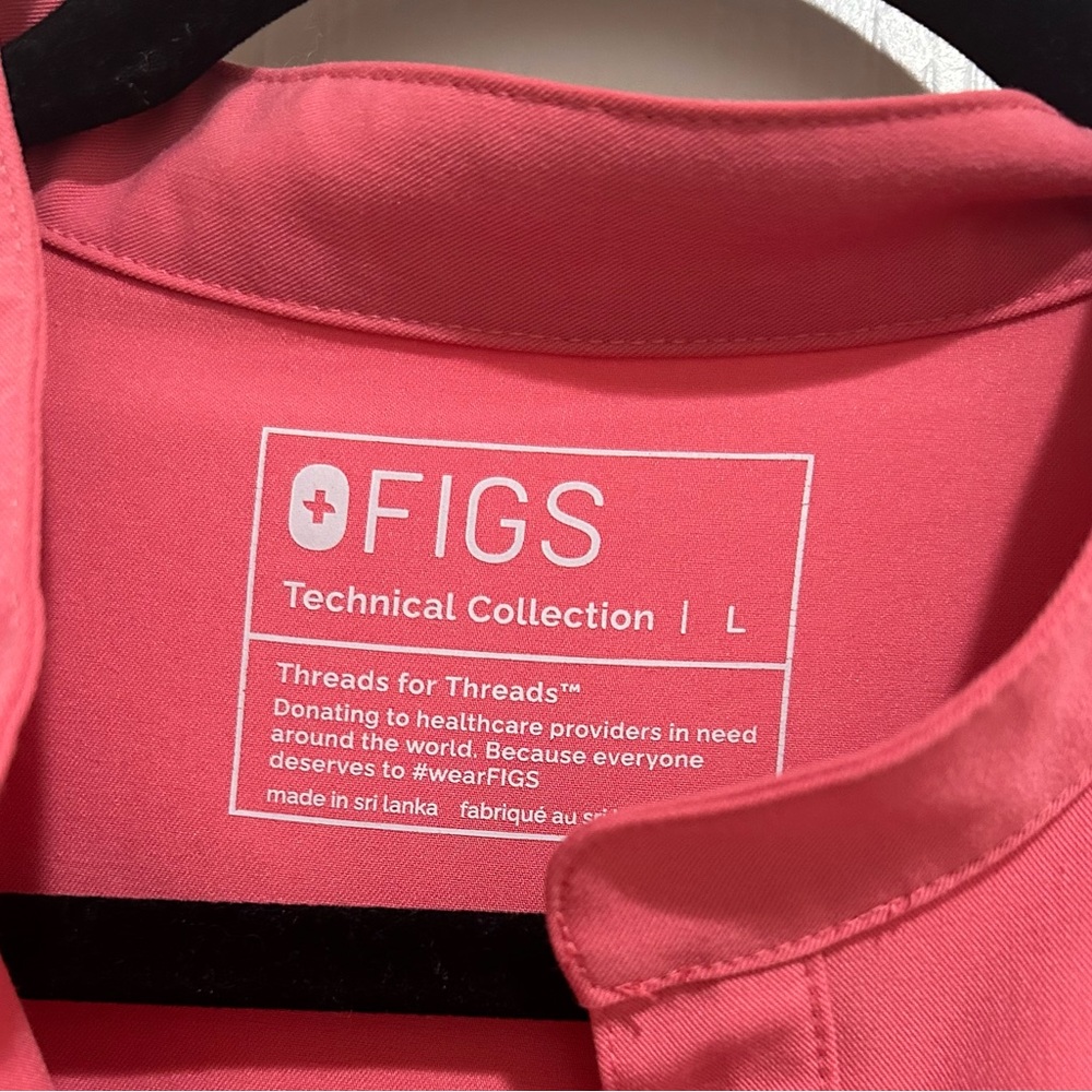 Figs Technical Collection Top in Coral